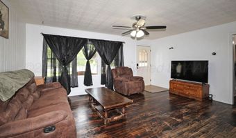311 WILKERSON Ave, Groom, TX 79039