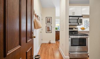 2 Clarendon St 503, Boston, MA 02116