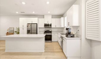 2953 W Lincoln Ave 4, Anaheim, CA 92801