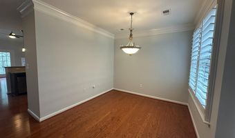 44322 MCHENRY Sq, Ashburn, VA 20147
