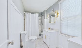 1059 Washington St, Bath, ME 04530