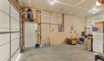 3840 Summerwood Ln, Ammon, ID 83406