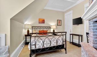 1611 Glenn Swetman St, Biloxi, MS 39530