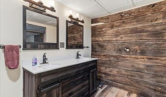 1305 Ridgeway Cir, Athens, TN 37303