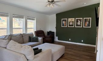 1224 Woodside Rd, Cascade, ID 83611