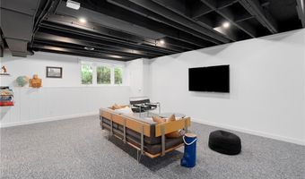 20 Dons Ln, Little Compton, RI 02837