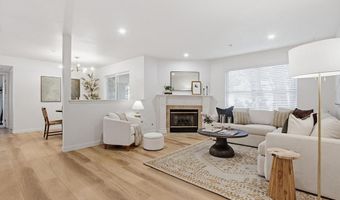150 N River Cir N 105, Oceanside, CA 92057
