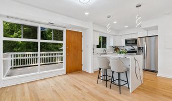 7801 WINONA Ct 7801, Annandale, VA 22003