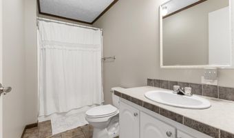 957 Blessing Rd, Albertville, AL 35951
