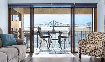 1 3RD St 204, Astoria, OR 97103