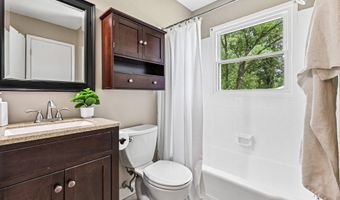 6119 MARILYN Dr, Alexandria, VA 22310