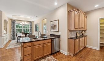 268 Orchards Cir, Woodstock, GA 30188
