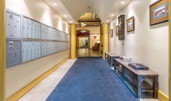 131 Main St 211, Burlington, VT 05401