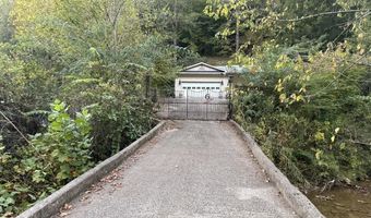 435 Simms Fork Rd, Arjay, KY 40902