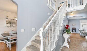 1620 Pinewood Ct SW, Altoona, IA 50009