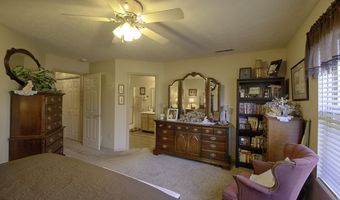 7214 Brant Pointe Cir, Indianapolis, IN 46217
