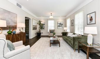 1812 N RANDOLPH St, Arlington, VA 22207