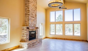 1097 State Hwy 48, Alto, NM 88312