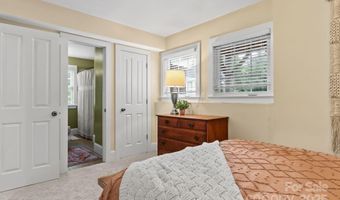 19 Rhudy Rd, Asheville, NC 28806