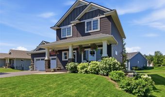 2292 Saint Andrews Dr, Altoona, WI 54720