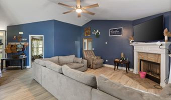 28151 Nuke Whitt Ln, Ardmore, AL 35739
