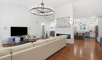 51 Colby Farm Rd, Chester, NH 03036