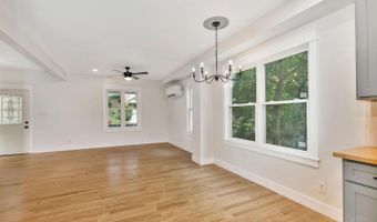6047 Kennedy Ave, Cincinnati, OH 45213