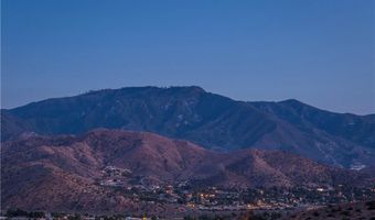 33693 Cattle Creek Rd, Acton, CA 93510