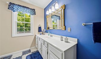 4008 Mannwood Rd, Ashtabula, OH 44004