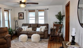 905 Pine St, Atlantic, IA 50022