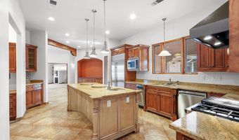 325 Braught Ln, Bosque Farms, NM 87068