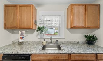 588 Jackson St, Amherst, OH 44001