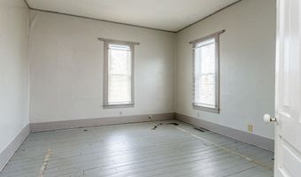 331 W 15th St, Auburn, IN 46706