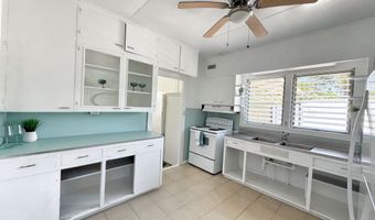 77 IWALANI St, Hilo, HI 96720