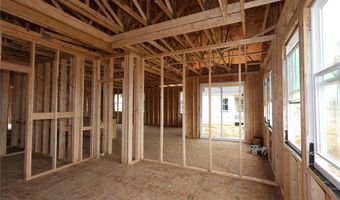 2435 Merriment Dr, Amherst, OH 44001