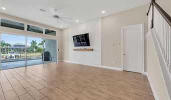 5305 WISHING ARCH Dr, Apollo Beach, FL 33572