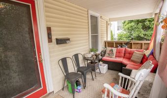 267 Pine St, Bangor, ME 04401