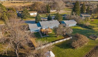 2325 Countryaire Estates Dr, Aberdeen, SD 57401