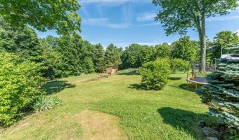 102 Pumpkin Hill Rd, Ashford, CT 06278