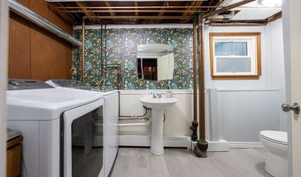 18 Cobb Rd, Ashburnham, MA 01430
