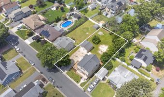 103 Minna Ave, Avenel, NJ 07001
