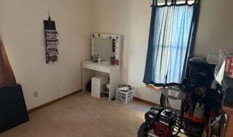 325 S Maple St, Ainsworth, NE 69210