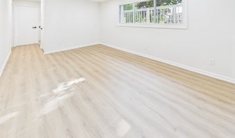 906 Whitmore St, Anderson, IN 46012