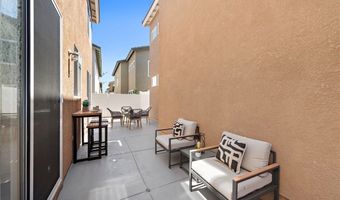 205 Woodcrest Ln, Aliso Viejo, CA 92656