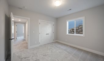 920 Roosevelt St, Polk City, IA 50226