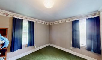 122 E 25th Ave, Altoona, PA 16601
