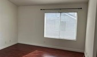 10 Greenborrow Ct, Aliso Viejo, CA 92656