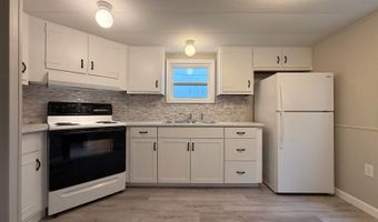 48 Bushey St, Ashland, ME 04732