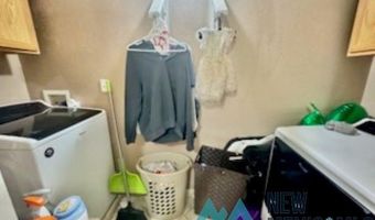 1504 Bryan Cir, Carlsbad, NM 88220