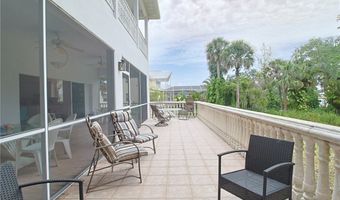 21810 Pearl St, Alva, FL 33920